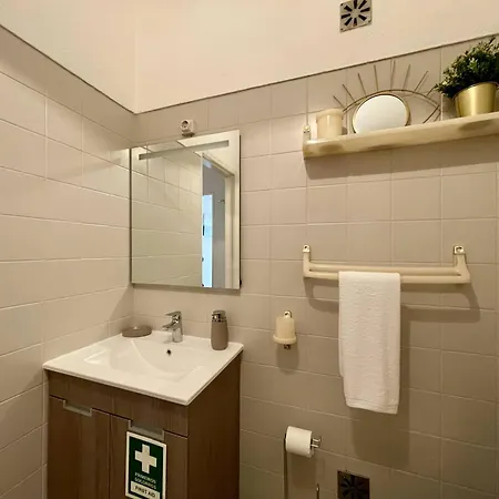 Yvonne By Refugio كوستا دا كاباريكا