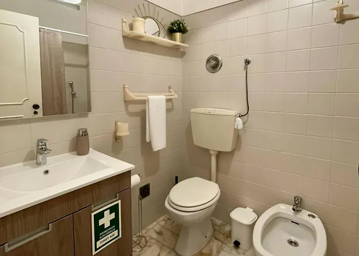 Apartment Yvonne By Refugio Almada